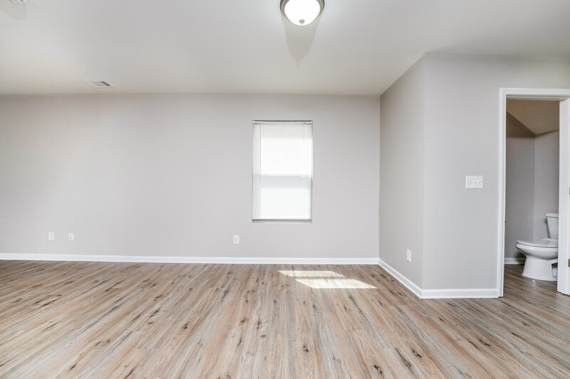 1,765/Mo, 6374 Avery St SW Covington, GA 30014 Living Room View 3