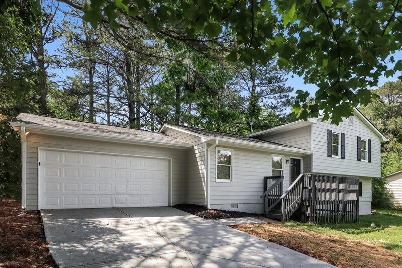 2,185/Mo, 585 Cedar Court Dacula, GA 30019 Front View