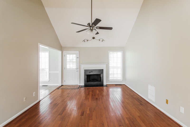 2,090/Mo, 3452 River Mill Lane Ellenwood, GA 30294 Living Room View