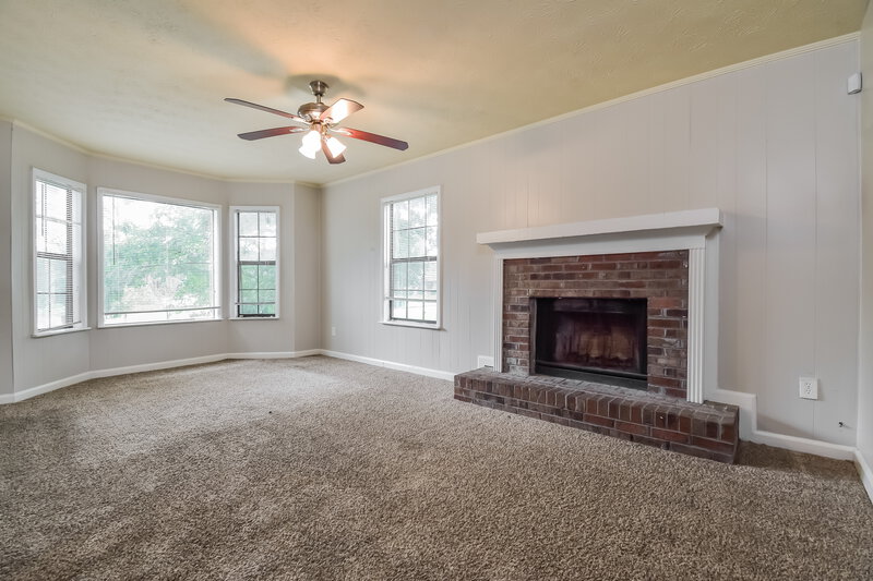 1,940/Mo, 4247 Ridgetop Drive Ellenwood, GA 30294 Living Room View