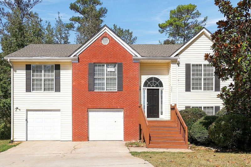 2,255/Mo, 5280 Katherine Village Drive Ellenwood, GA 30294 External View