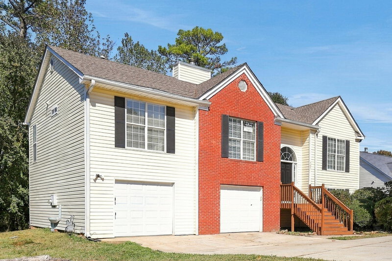 2,255/Mo, 5280 Katherine Village Drive Ellenwood, GA 30294 Front View