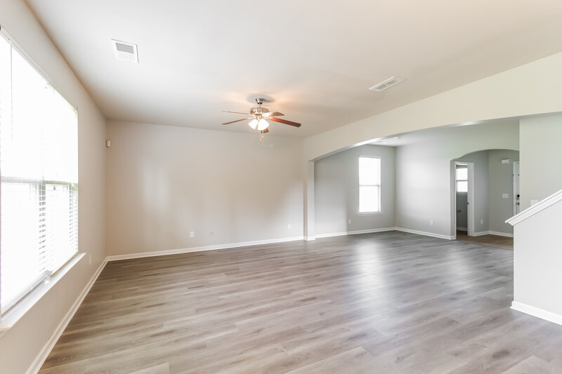 2,100/Mo, 110 Biscayne Terrace Hampton, GA 30228 Misc View 2