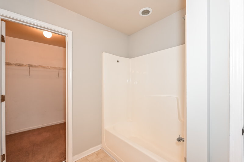 2,170/Mo, 1311 Stella Court Lawrenceville, GA 30046 Main Bathroom View 2