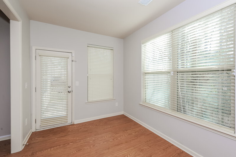 2,255/Mo, 153 August West Lawrenceville, GA 30046 Breakfast Nook View