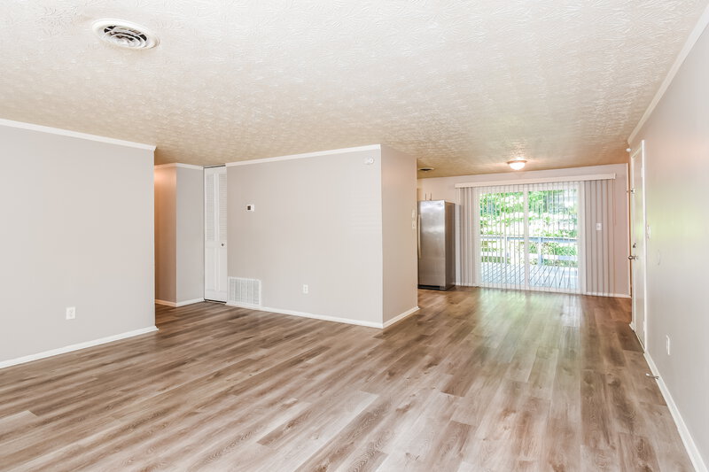 1,905/Mo, 1860 Suwanee Ridge Court Lawrenceville, GA 30043 Living Room View 2