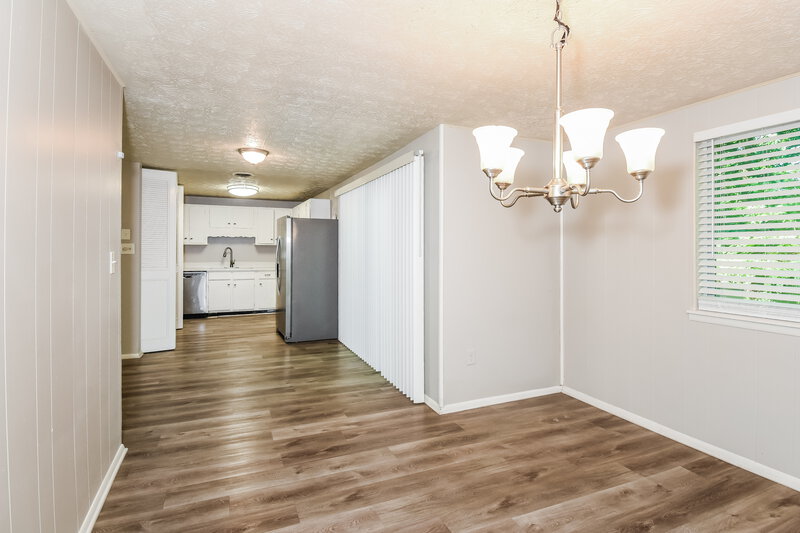 1,905/Mo, 1860 Suwanee Ridge Court Lawrenceville, GA 30043 Dining Room View