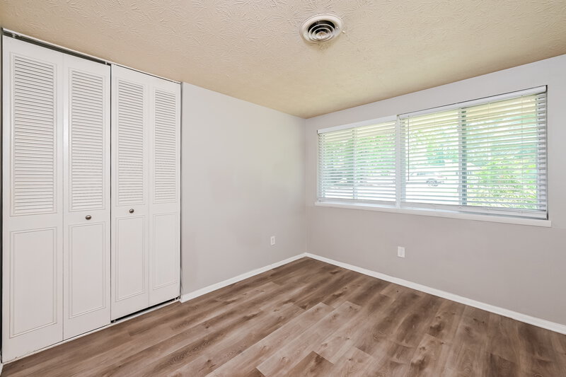 1,870/Mo, 1860 Suwanee Ridge Court Lawrenceville, GA 30043 Bedroom View 2