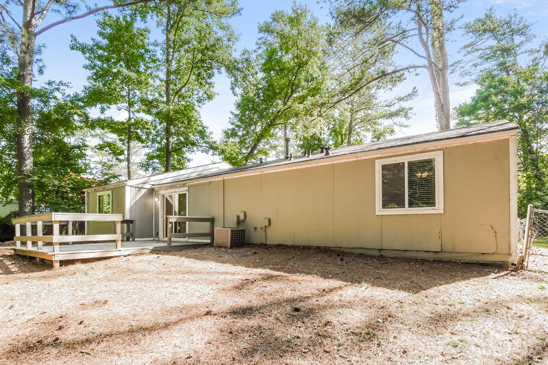 1,905/Mo, 1860 Suwanee Ridge Court Lawrenceville, GA 30043 Rear View