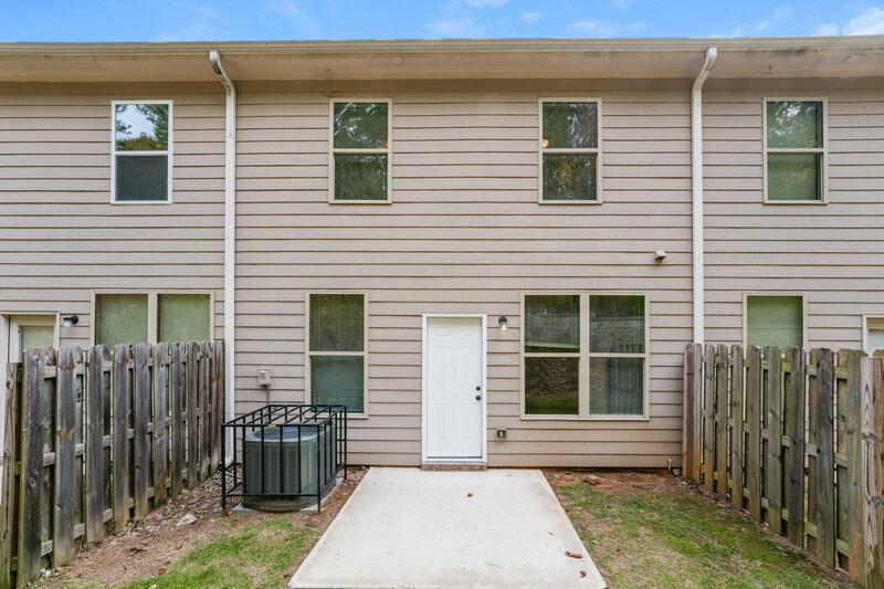 1,760/Mo, 3261 Pennington Drive Lithonia, GA 30038 Rear View