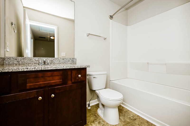 1,715/Mo, 3281 Pennington Drive Lithonia, GA 30038 Bathroom View