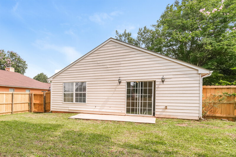 1,820/Mo, 6315 Klondike River Road Lithonia, GA 30038 Rear View 2
