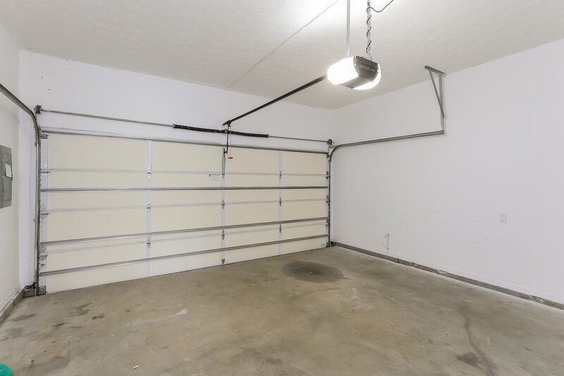 1,830/Mo, 688 Shadow Lakes Drive Lithonia, GA 30058 Garage View