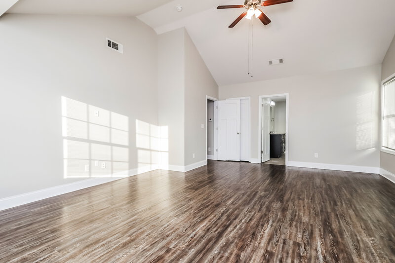 2,040/Mo, 1036 Allegiance Drive Locust Grove, GA 30248 Living Room View 2