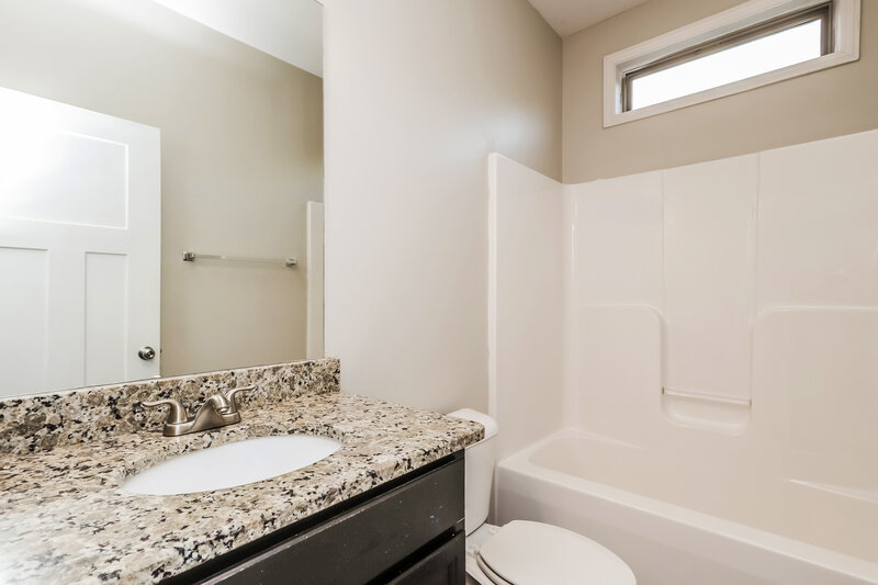 2,040/Mo, 1036 Allegiance Drive Locust Grove, GA 30248 Bathroom View