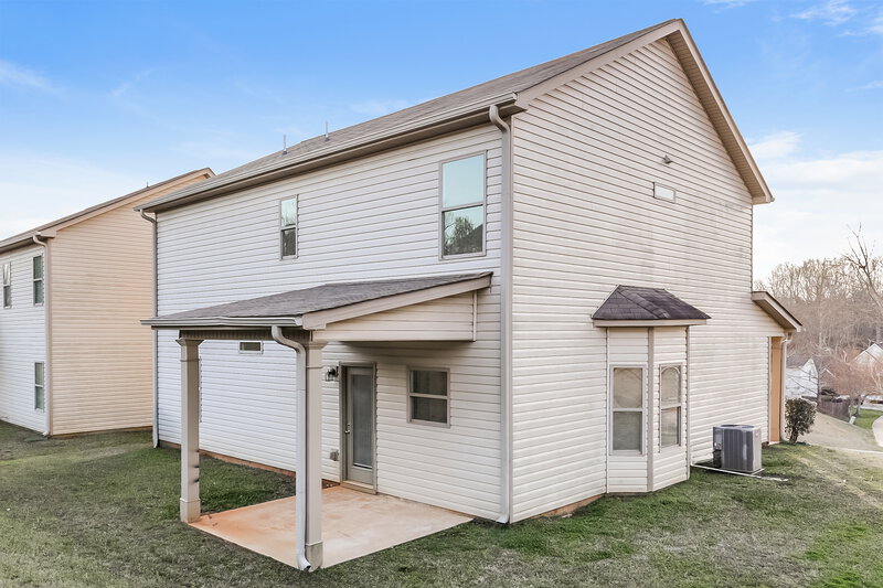 2,040/Mo, 1036 Allegiance Drive Locust Grove, GA 30248 Rear View