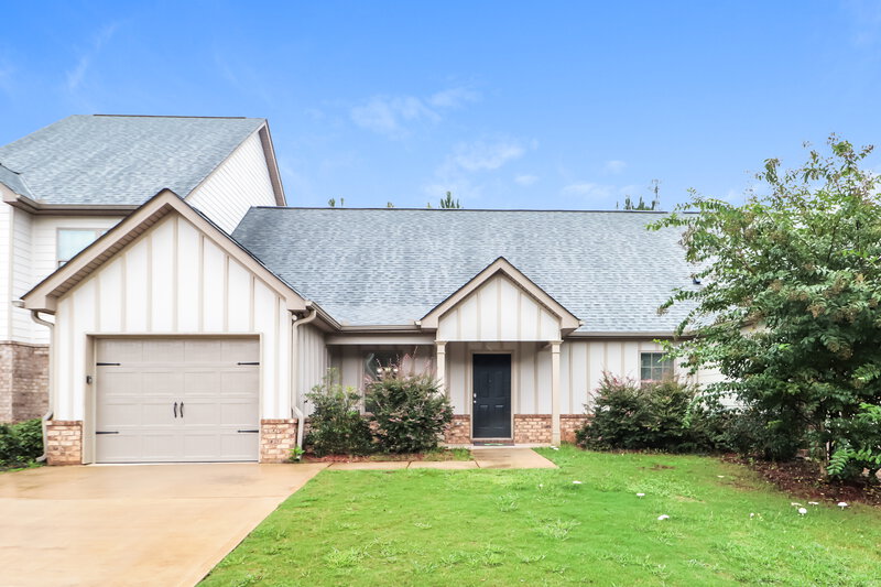 1,825/Mo, 177 Colony Park Lane Locust Grove, GA 30248 External View