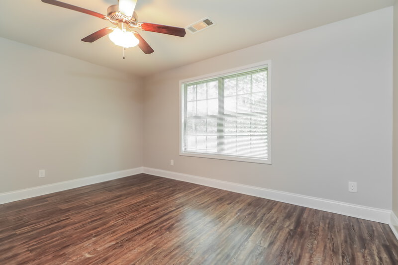 1,825/Mo, 177 Colony Park Lane Locust Grove, GA 30248 Main Bedroom View