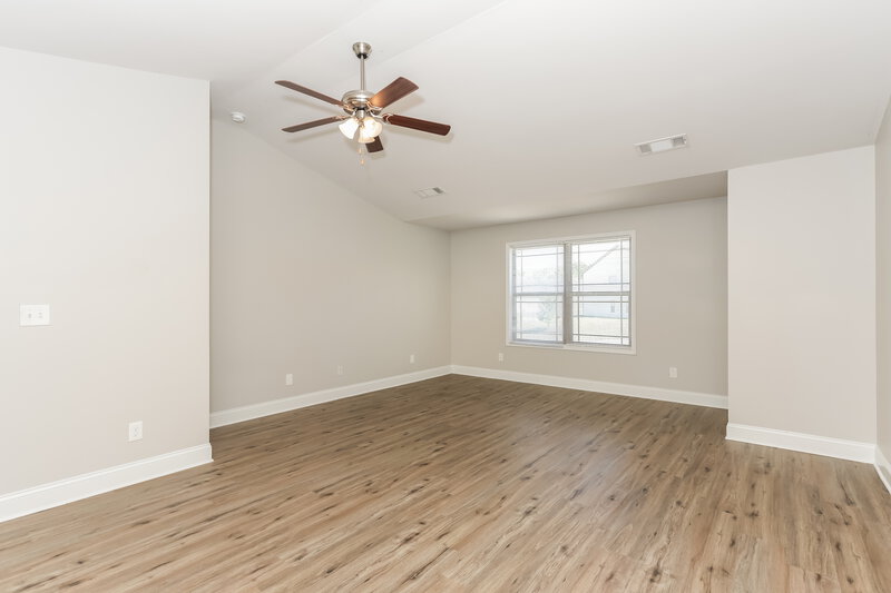 1,980/Mo, 416 Pearl Street Locust Grove, GA 30248 Main Bedroom View