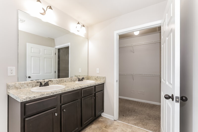 1,865/Mo, 308 Sweet Ashley Way Loganville, GA 30052 Main Bathroom View 2