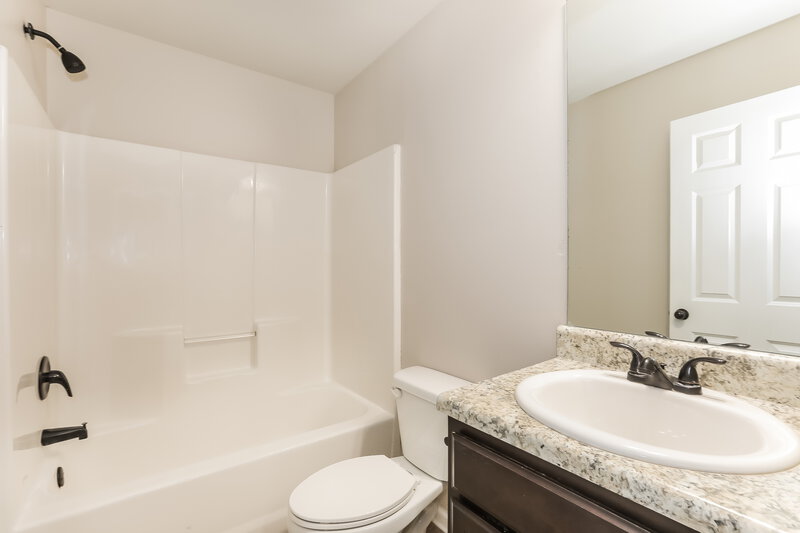 1,865/Mo, 308 Sweet Ashley Way Loganville, GA 30052 Bathroom View