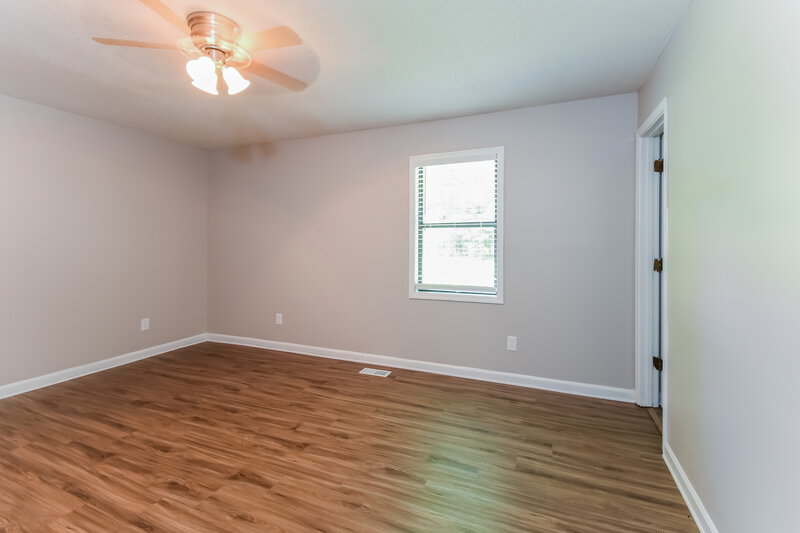 2,115/Mo, 1012 Hicksmil Drive Marietta, GA 30060 Bedroom View 2