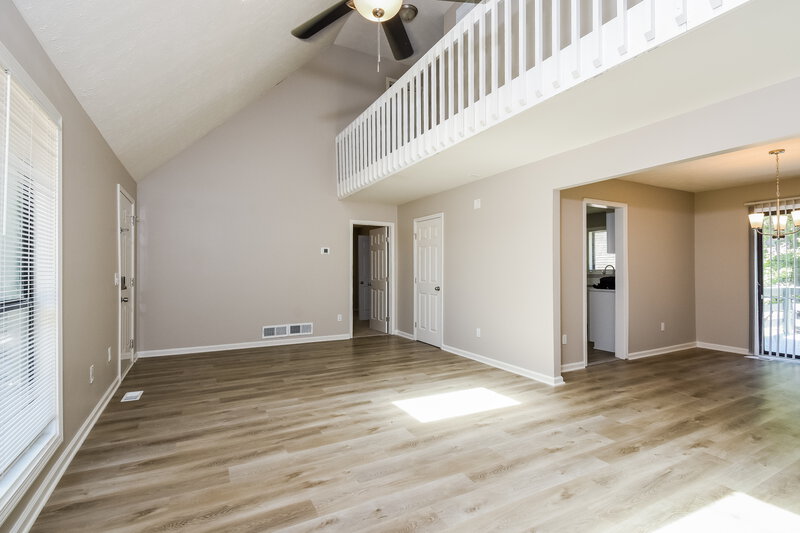 1,845/Mo, 1430 Glynn Oaks Circle Marietta, GA 30008 Living Room View 2