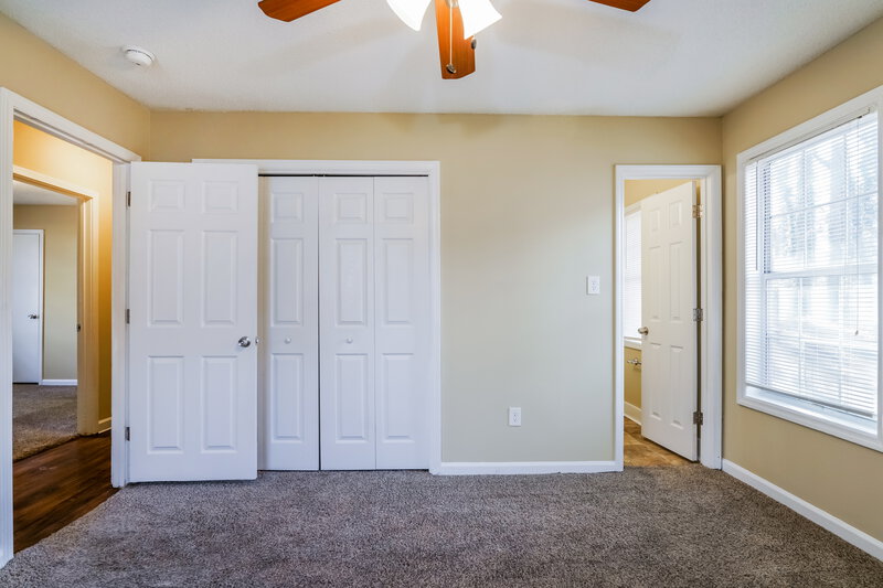 1,950/Mo, 2335 Danielle Court Marietta, GA 30062 Main Bedroom View