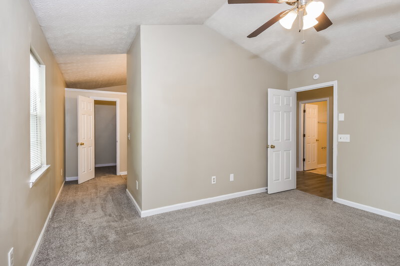 1,800/Mo, 566 Caloosa Cove SW Marietta, GA 30008 Main Bedroom View 2