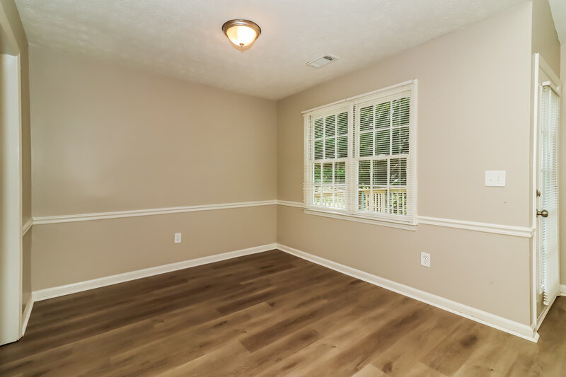 2,250/Mo, 931 Old Farm Walk Marietta, GA 30066 Dining Room View