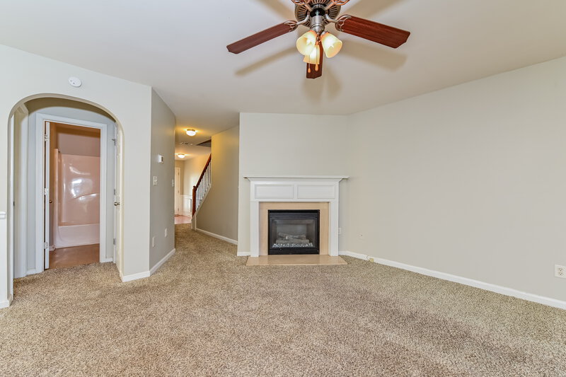 2,215/Mo, 2413 Cornell Circle McDonough, GA 30253 Living Room View