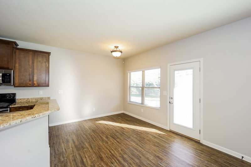 2,160/Mo, 304 Concord Terrace McDonough, GA 30253 Dining Room View