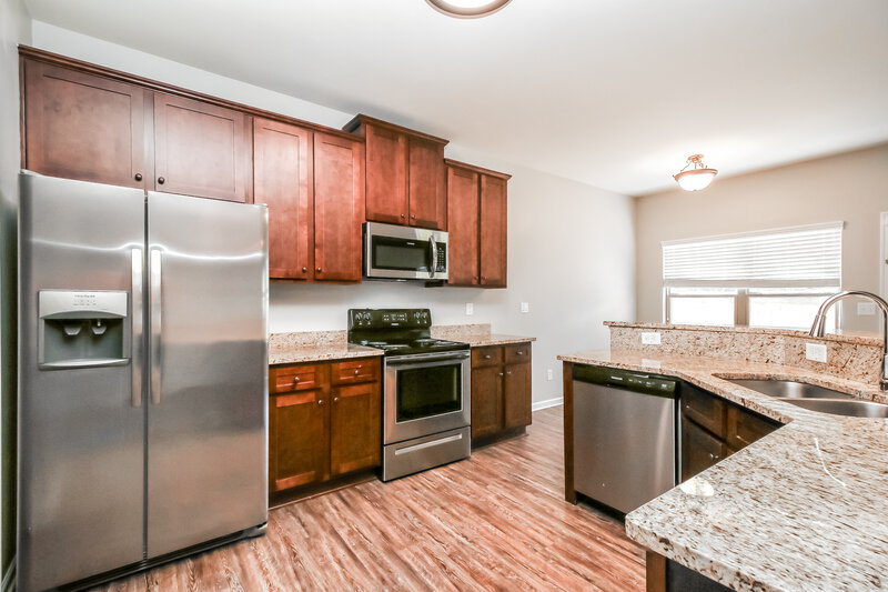 1,920/Mo, 312 Concord Terrace McDonough, GA 30253 Kitchen View