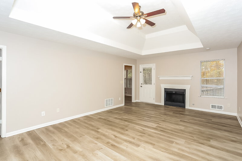 1,710/Mo, 480 Willow Lane McDonough, GA 30253 Living Room View 2