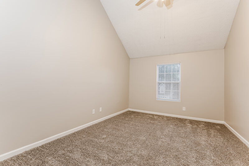 1,895/Mo, 102 Inverness Trace Riverdale, GA 30274 Main Bedroom View