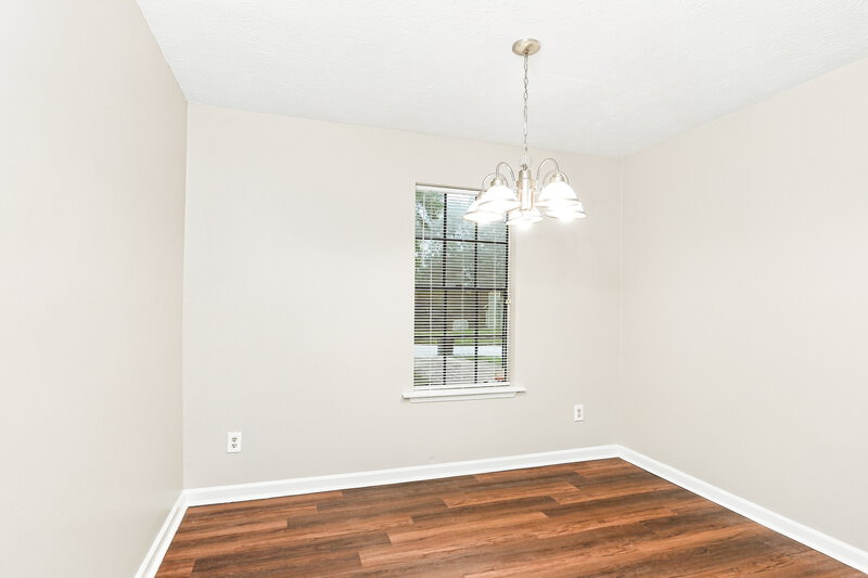 1,640/Mo, 2031 Wendover Drive Snellville, GA 30078 Dining Room View