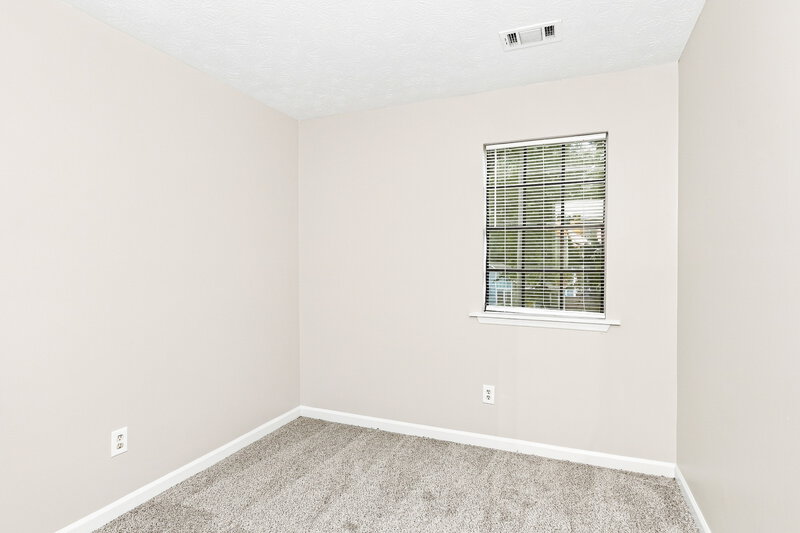 1,640/Mo, 2031 Wendover Drive Snellville, GA 30078 Bedroom View 2