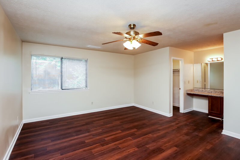 1,985/Mo, 2655 Trotters Walk Trail Snellville, GA 30078 Main Bedroom View