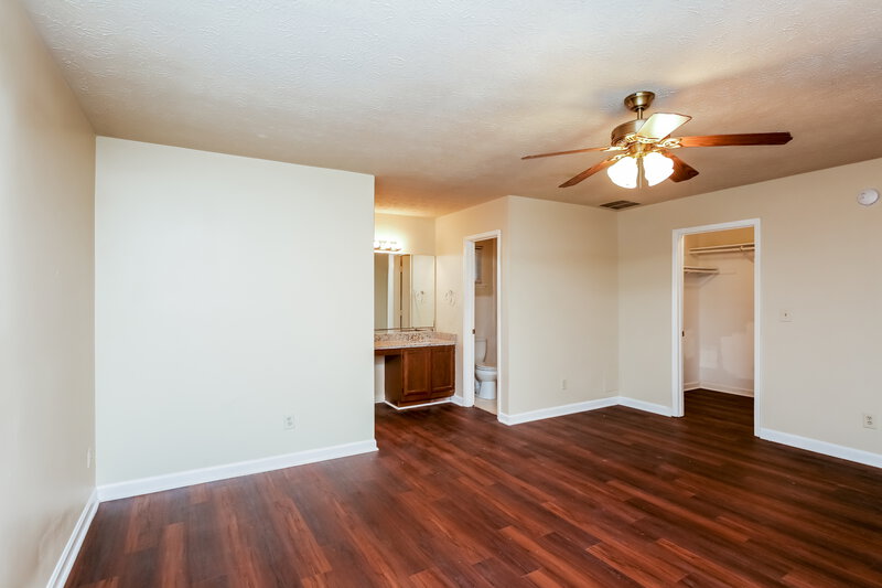 1,985/Mo, 2655 Trotters Walk Trail Snellville, GA 30078 Main Bedroom View 3