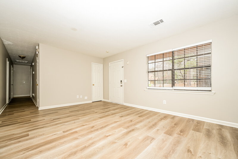 1,485/Mo, 107 Fairview Place Stockbridge, GA 30281 Living Room View 2