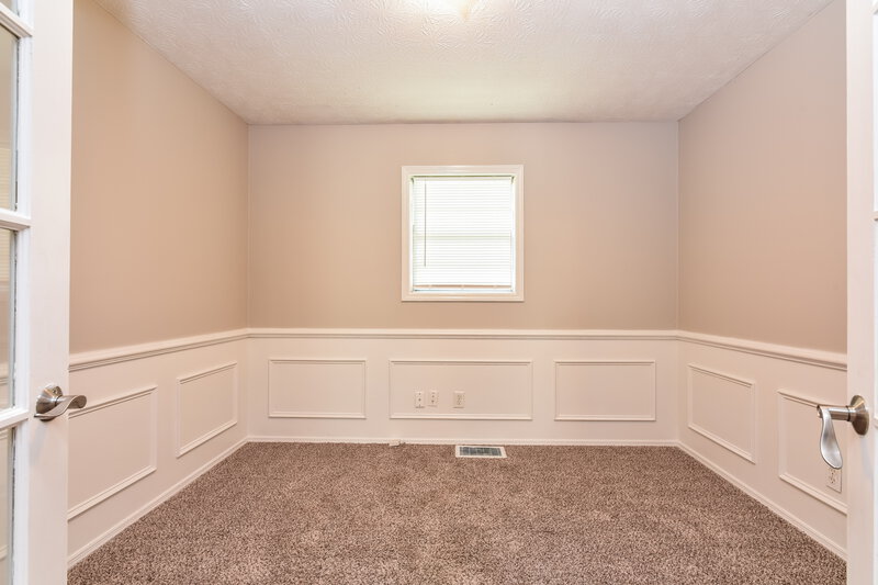 1,810/Mo, 160 Swan Lake Drive Stockbridge, GA 30281 Living Room View