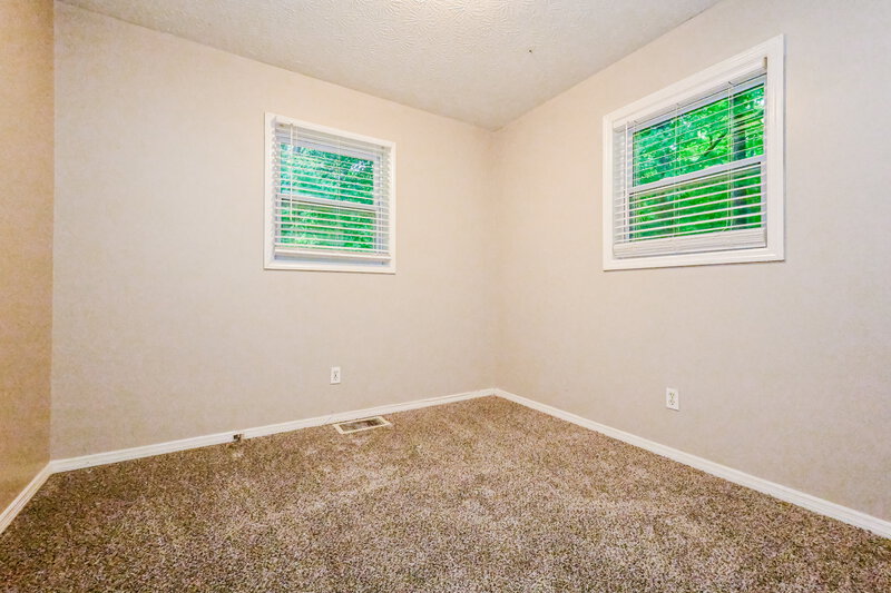 1,860/Mo, 160 Swan Lake Drive Stockbridge, GA 30281 Bedroom View 3