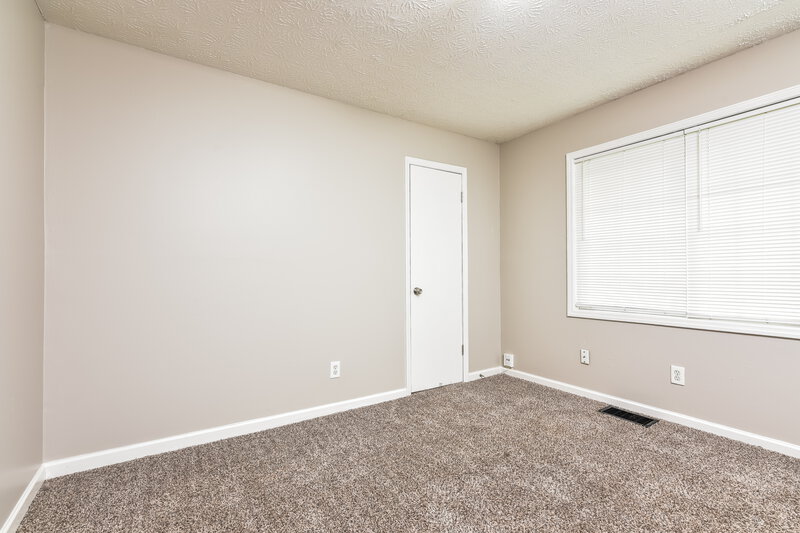 1,810/Mo, 160 Swan Lake Drive Stockbridge, GA 30281 Bedroom View
