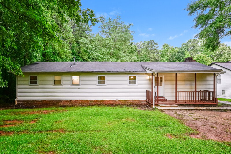 1,860/Mo, 160 Swan Lake Drive Stockbridge, GA 30281 Rear View