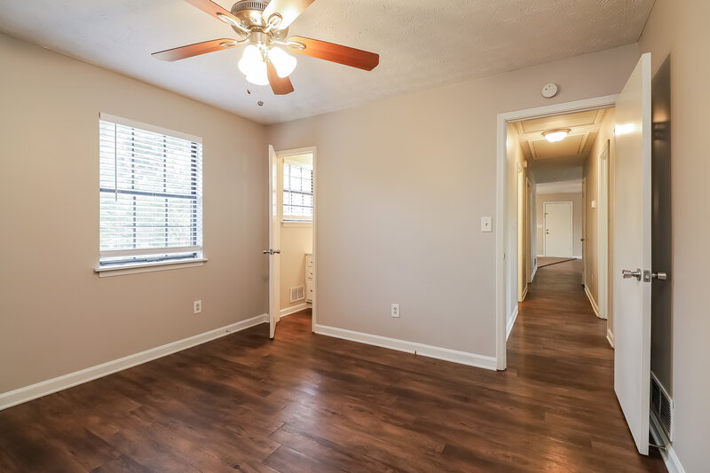 1,605/Mo, 80 Allison Court Stockbridge, GA 30281 Main Bedroom View