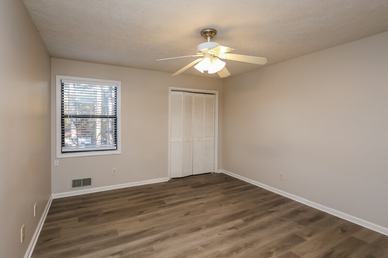 2,025/Mo, 3384 Sheree Trail Stone Mountain, GA 30087 Bedroom View 2
