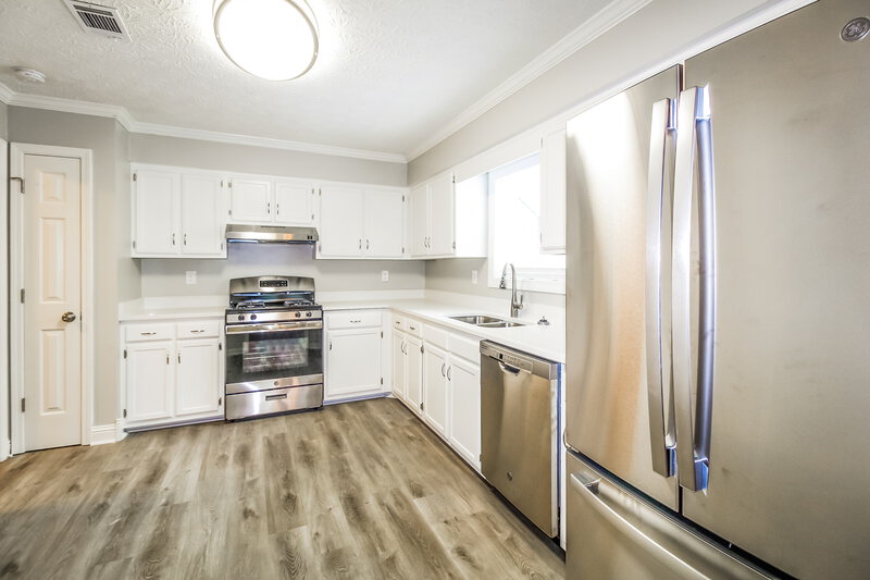 2,120/Mo, 235 Grayland Creek Dr Lawrenceville, GA 30046 Kitchen View