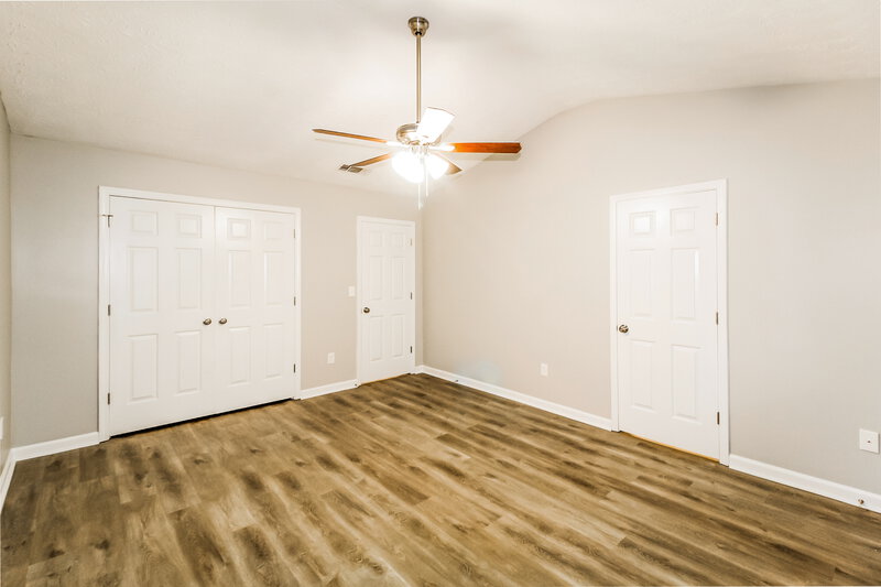 2,120/Mo, 235 Grayland Creek Dr Lawrenceville, GA 30046 Main Bedroom View 2