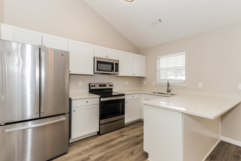 2,090/Mo, 4001 Imperial Ln McDonough, GA 30253 Kitchen View