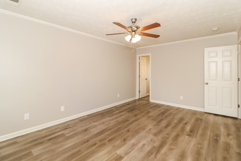 2,175/Mo, 1364 Yorktown Dr Lawrenceville, GA 30043 Main Bedroom View 2
